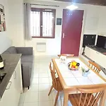 Maison De Village Centre 2